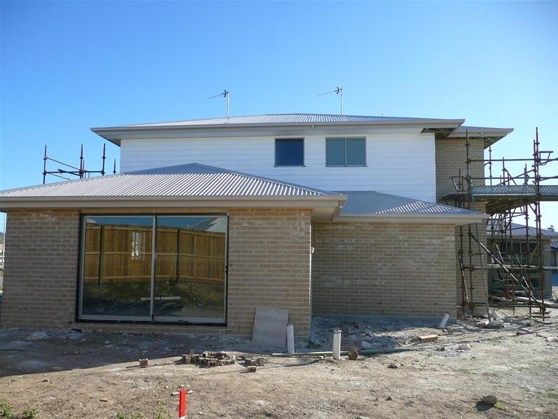 1/5 Newbury Street, Pimpama QLD 4209