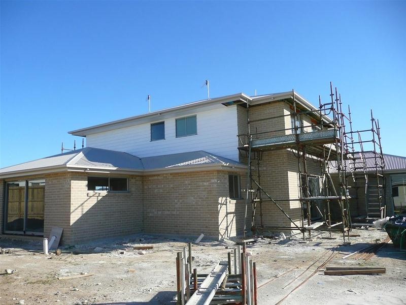 1/5 Newbury Street, Pimpama QLD 4209