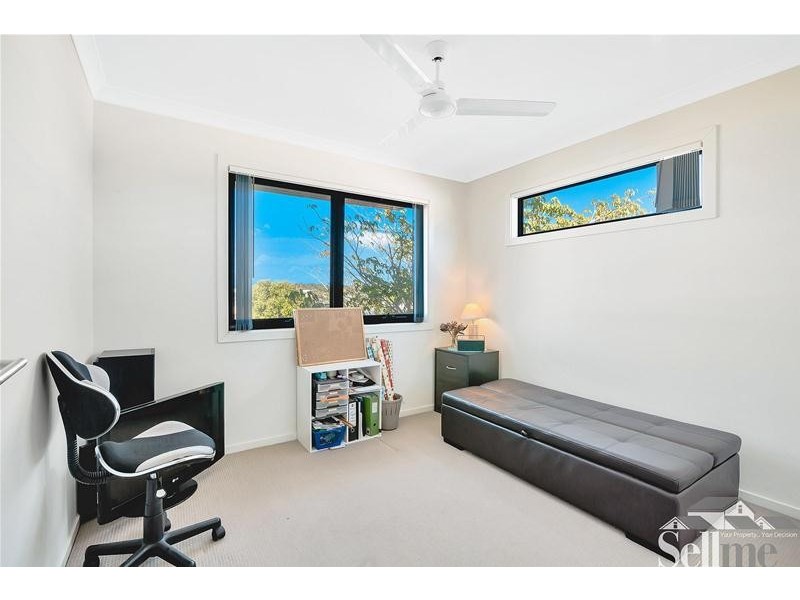 13 Claredon Lane, Pimpama QLD 4209