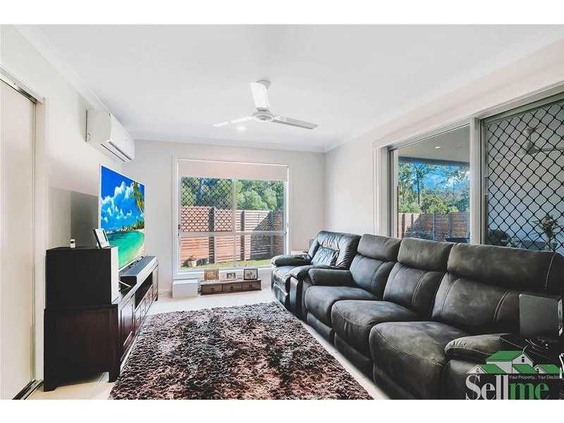 1 Idalia Street, Pimpama QLD 4209