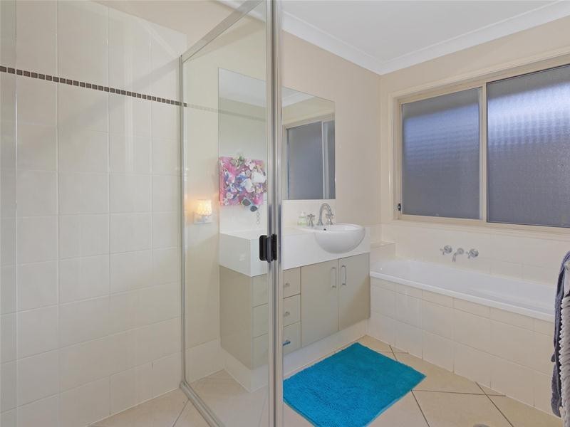 11 Mitchell Street, Upper Coomera QLD 4209