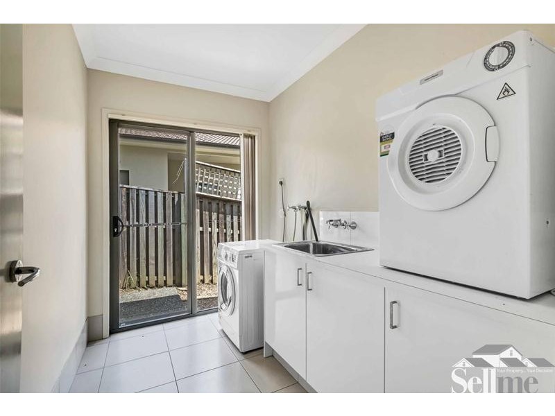 3 Treecreeper Crescent, Upper Coomera QLD 4209