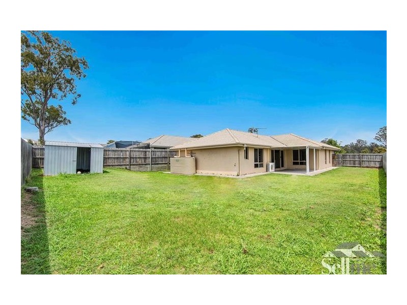 14 Lachlan Lane, Hillcrest QLD 4118