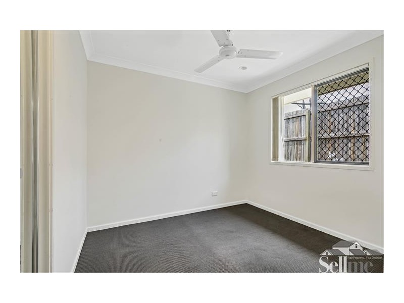 14 Lachlan Lane, Hillcrest QLD 4118