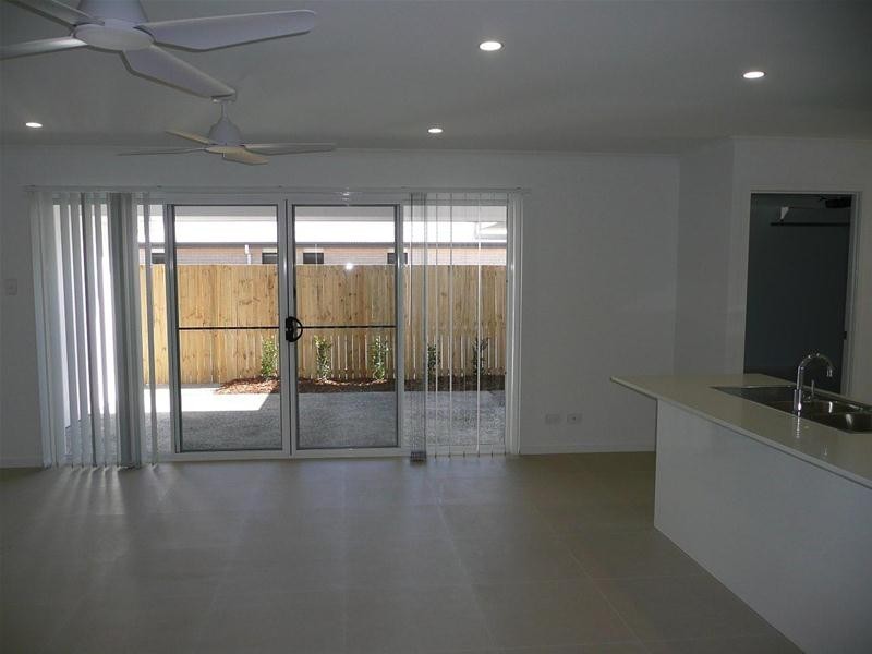 1/109 Fairbourne Terrace, Pimpama QLD 4209