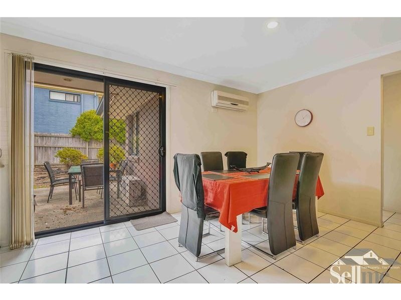 69/31 Archipelago Street, Pacific Pines QLD 4211
