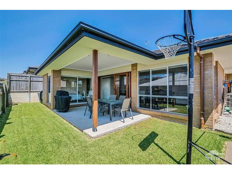 10 Turner Crescent, Ormeau Hills QLD 4208