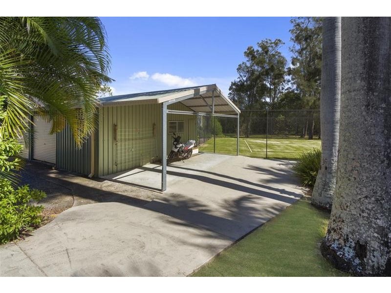 46 Riverdowns Crescent, Helensvale QLD 4212