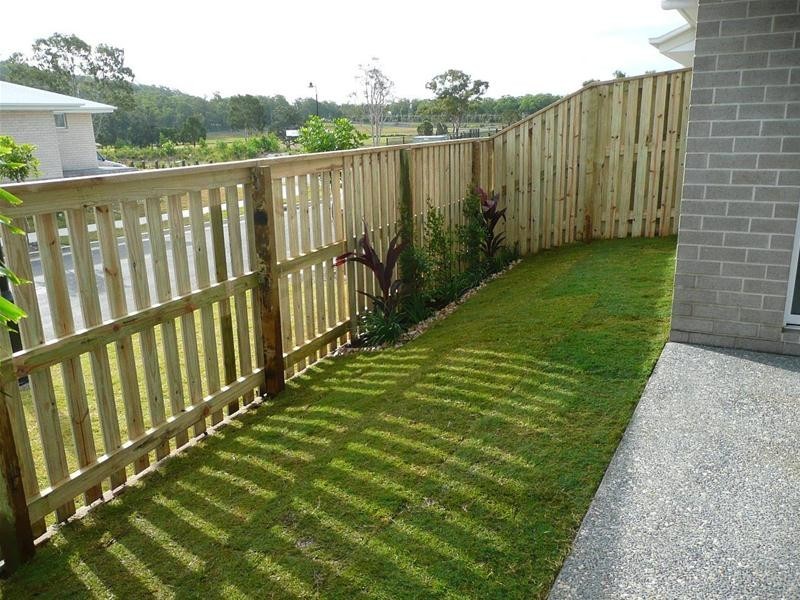 2/111 Fairbourne Terrace, Pimpama QLD 4209