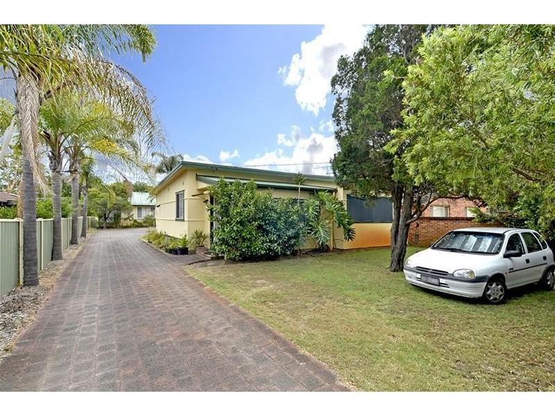8 Rothwell Street, Woy Woy NSW 2256
