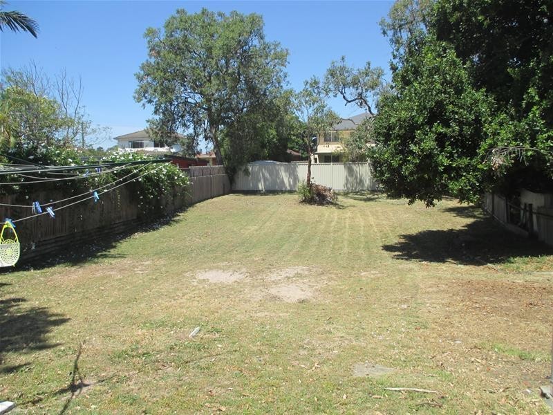 10 Palm Street, Ettalong Beach NSW 2257