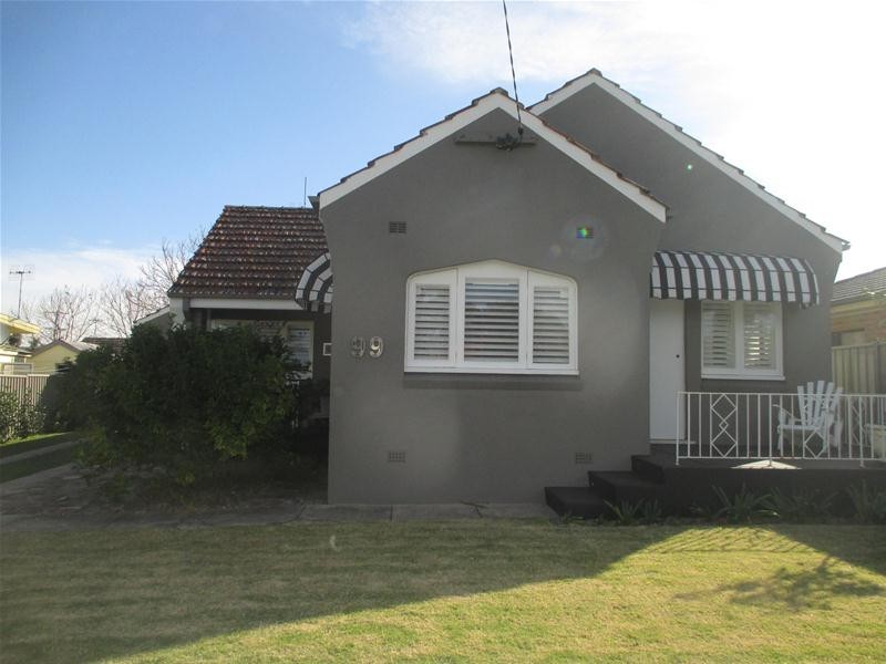 99 Barrenjoey Road, Ettalong Beach NSW 2257