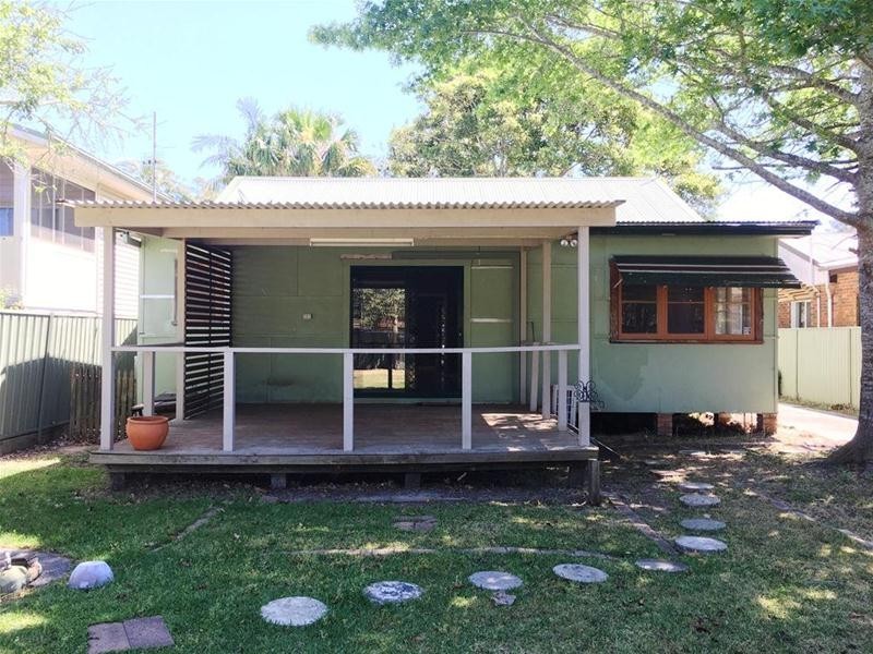 34 Greenfield Road, Empire Bay NSW 2257