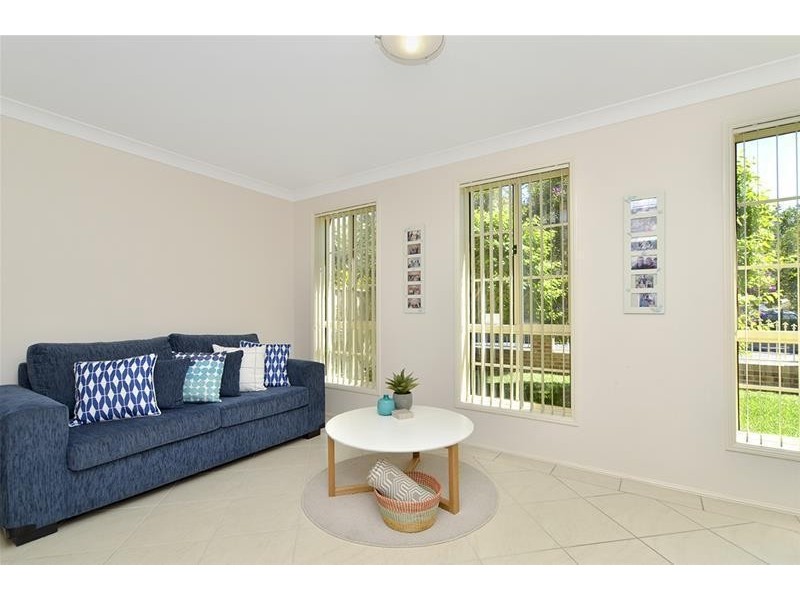 24 Picnic Parade, Ettalong Beach NSW 2257