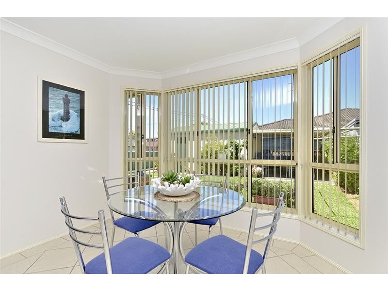 24 Picnic Parade, Ettalong Beach NSW 2257