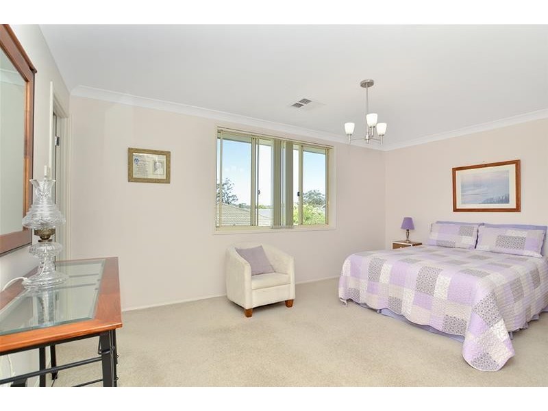 24 Picnic Parade, Ettalong Beach NSW 2257