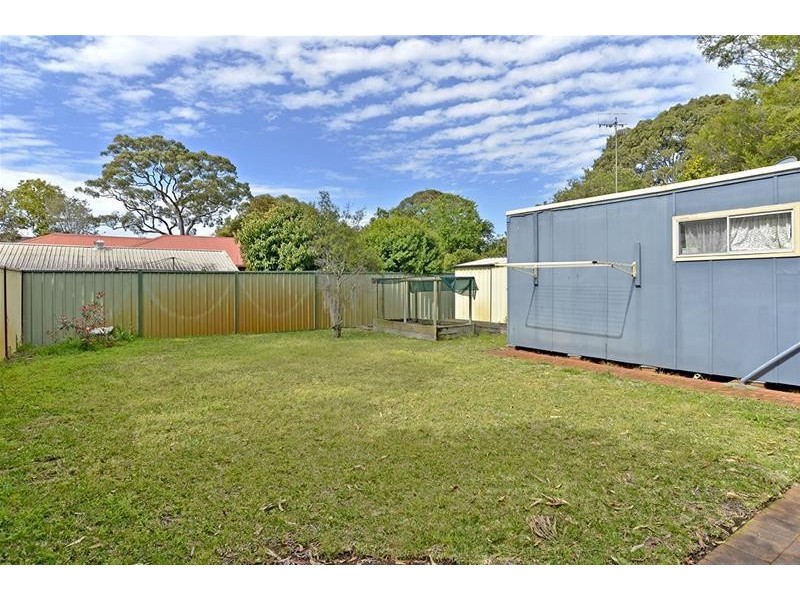 5  Hillview Street, Woy Woy NSW 2256