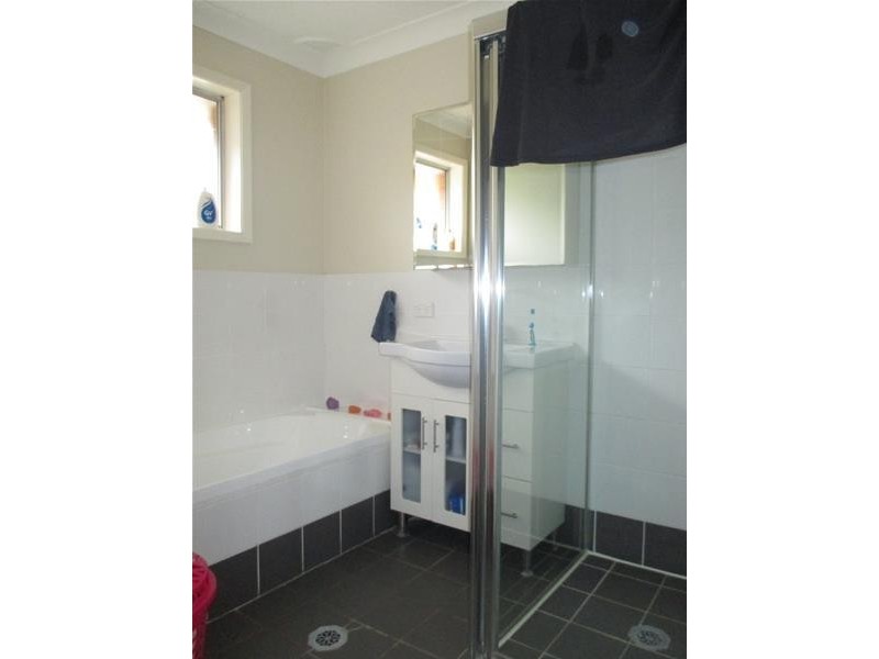 13 Mascot Street, Woy Woy NSW 2256