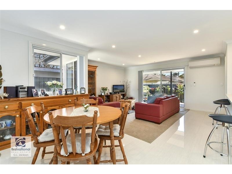 2/77  Bangalow Street, Ettalong Beach NSW 2257
