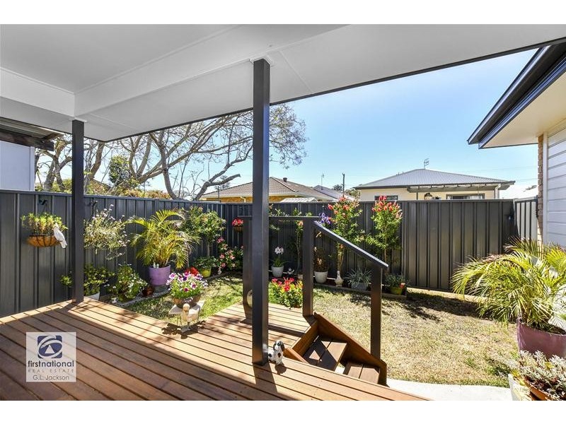 2/77  Bangalow Street, Ettalong Beach NSW 2257