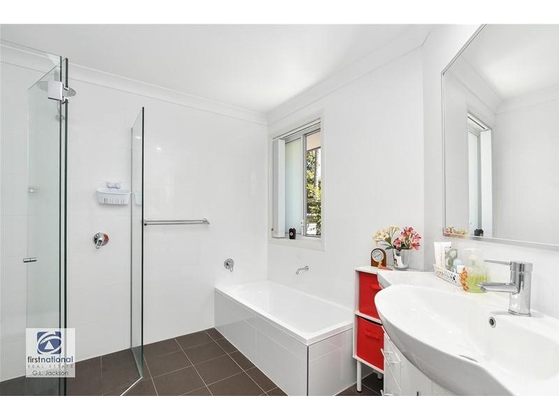 2/77  Bangalow Street, Ettalong Beach NSW 2257