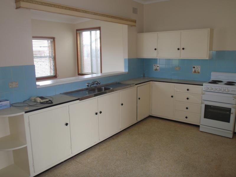 192 Memorial Avenue, Ettalong Beach NSW 2257