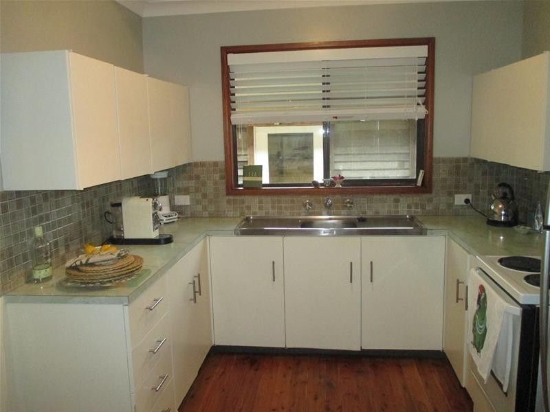 43 Edward Street, Woy Woy NSW 2256