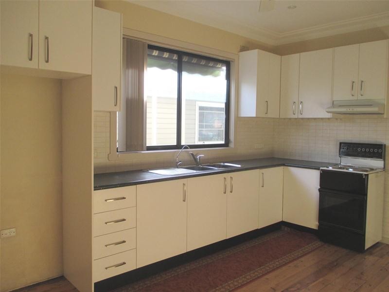 22 Burrawang Street, Ettalong Beach NSW 2257