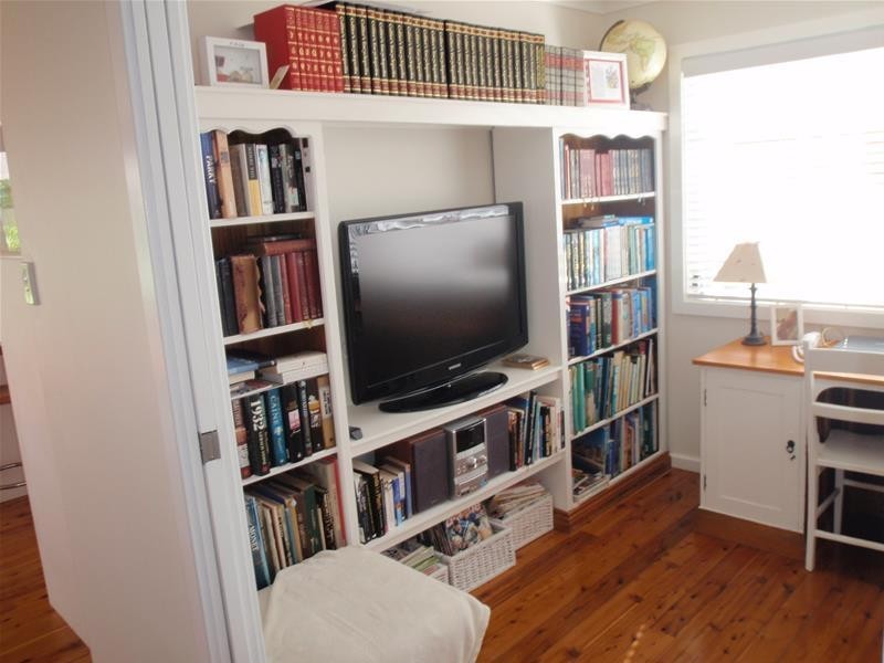 27 Burrawang Street, Ettalong Beach NSW 2257