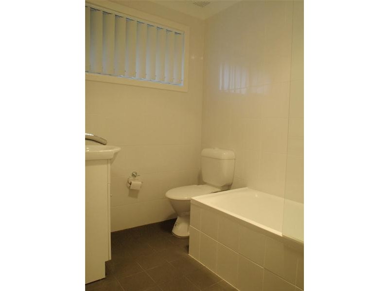 2/8 Wallaby Street, Blackwall NSW 2256