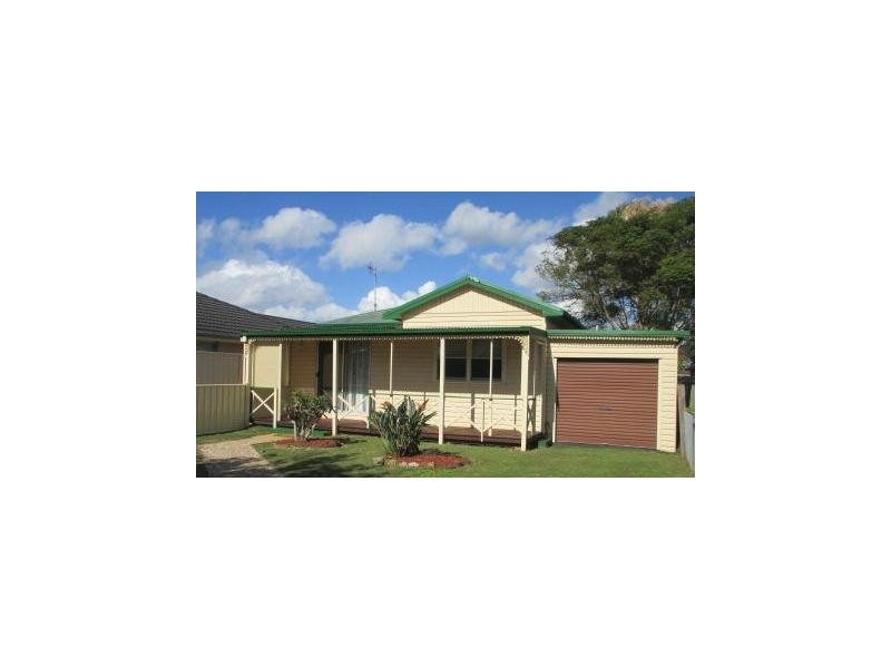 136 Bourke Road, Umina Beach NSW 2257