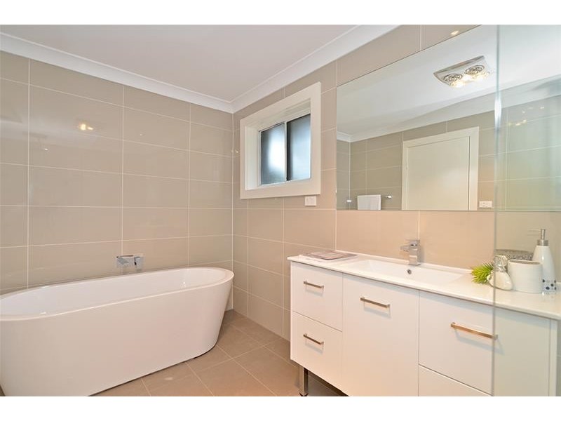 107 Greenhaven Drive, Umina Beach NSW 2257