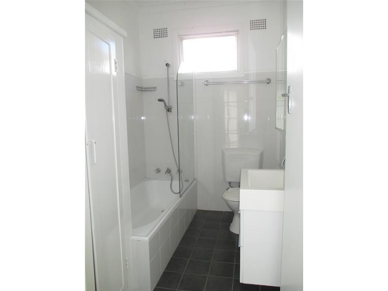 4 Lurline Street, Ettalong Beach NSW 2257