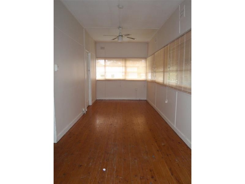 59 BANKSIA Street, Ettalong Beach NSW 2257