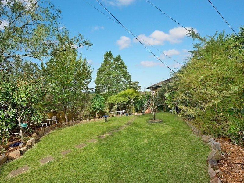 2  Dolly Avenue, Springfield NSW 2250