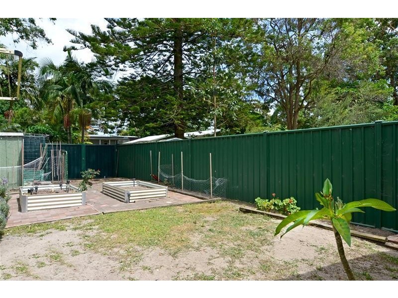 25 Banksia Street, Ettalong Beach NSW 2257