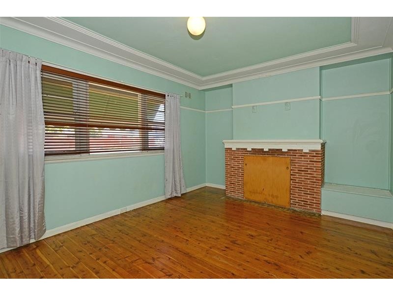 425 Ocean Beach Road, Umina Beach NSW 2257