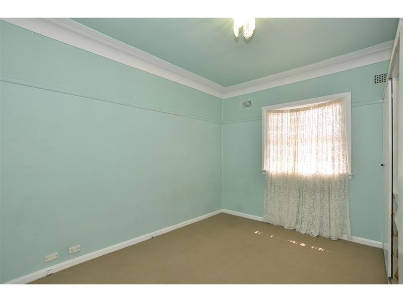 425 Ocean Beach Road, Umina Beach NSW 2257