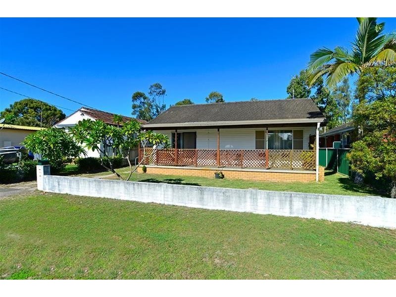 50 Terry Avenue, Woy Woy NSW 2256