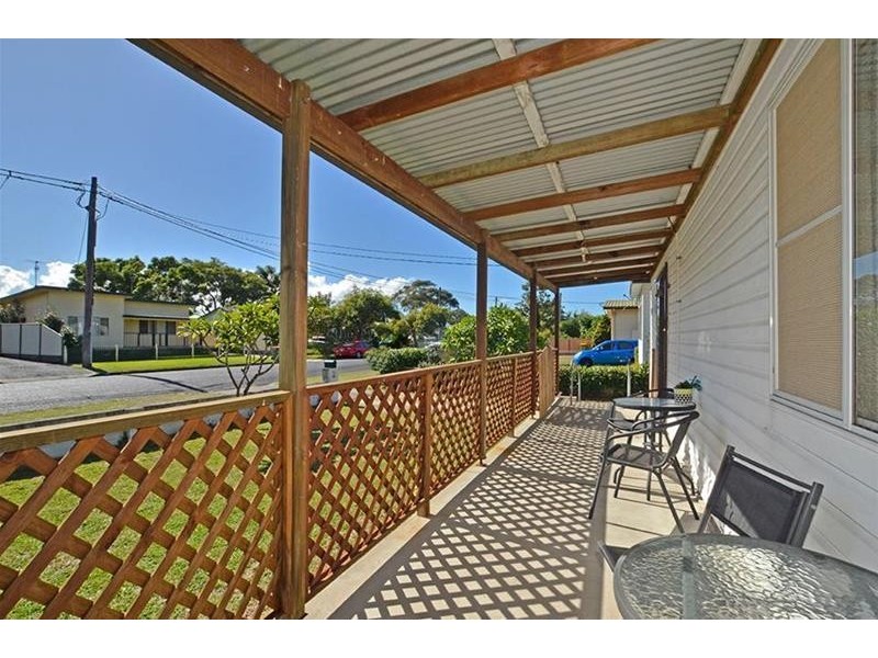 50 Terry Avenue, Woy Woy NSW 2256