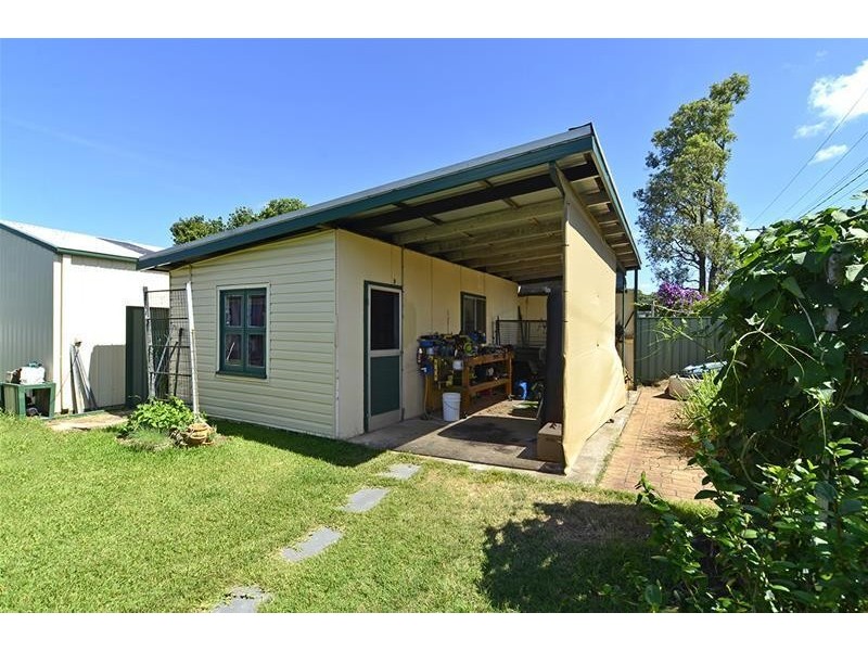 37 Trafalgar Avenue, Woy Woy NSW 2256