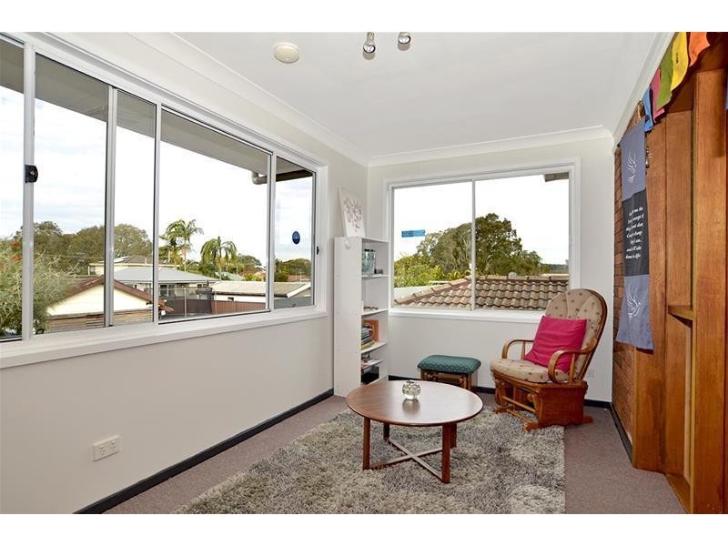 36 Honeysuckle Street, Umina Beach NSW 2257