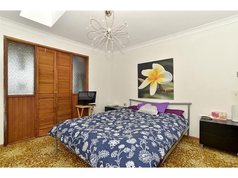 36 Honeysuckle Street, Umina Beach NSW 2257