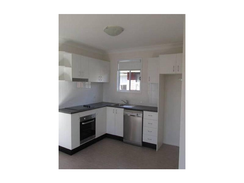 7b Azalea Avenue, Woy Woy NSW 2256