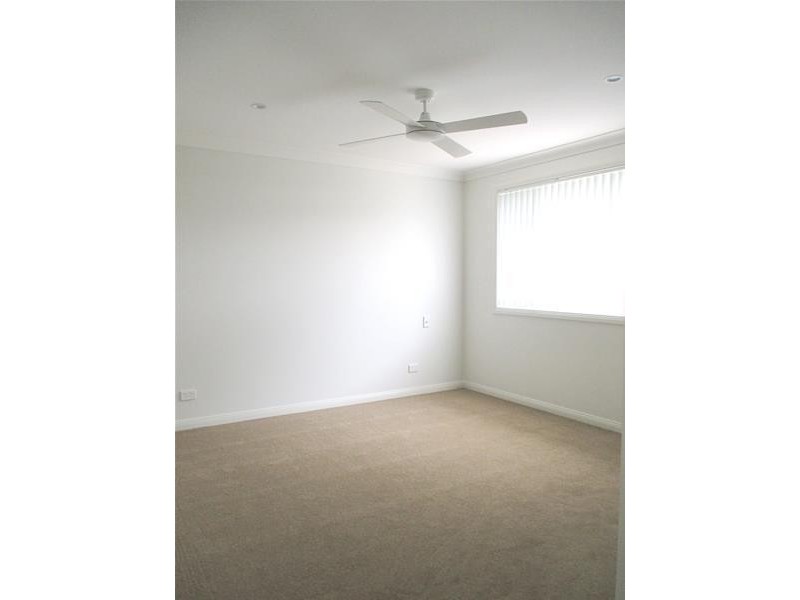 2/77 Bangalow Street, Ettalong Beach NSW 2257