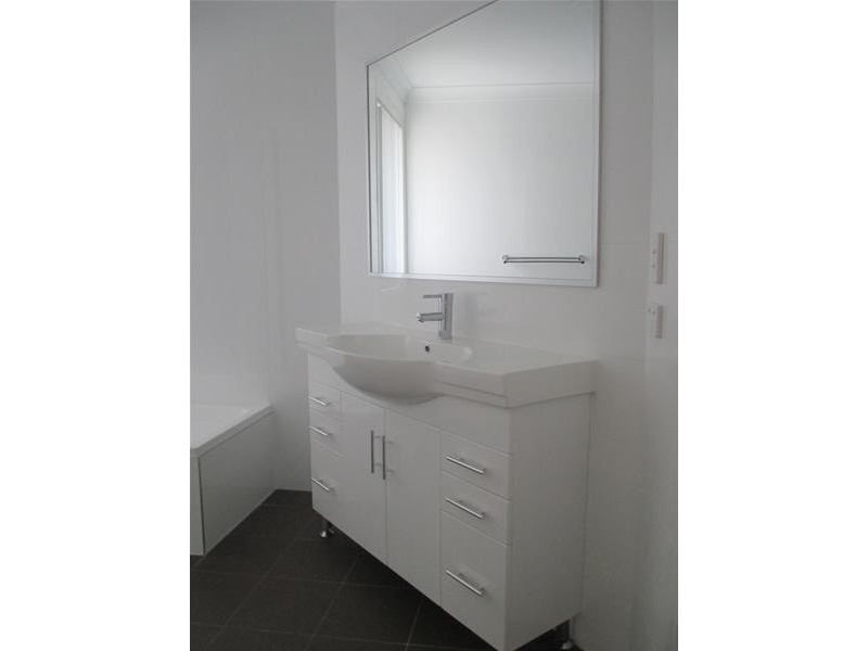 2/77 Bangalow Street, Ettalong Beach NSW 2257