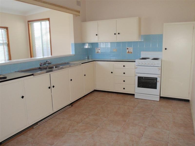 192 Memorial Avenue, Ettalong Beach NSW 2257