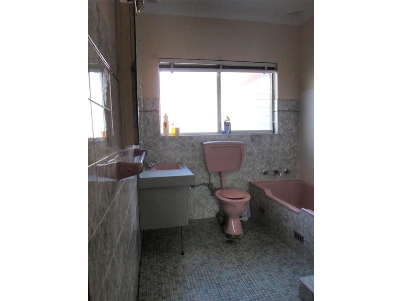 192 Memorial Avenue, Ettalong Beach NSW 2257