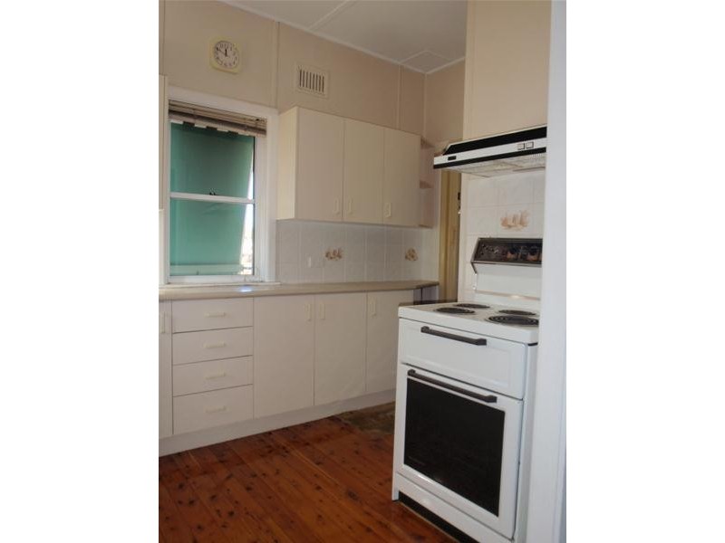 17 Beach Street, Ettalong Beach NSW 2257