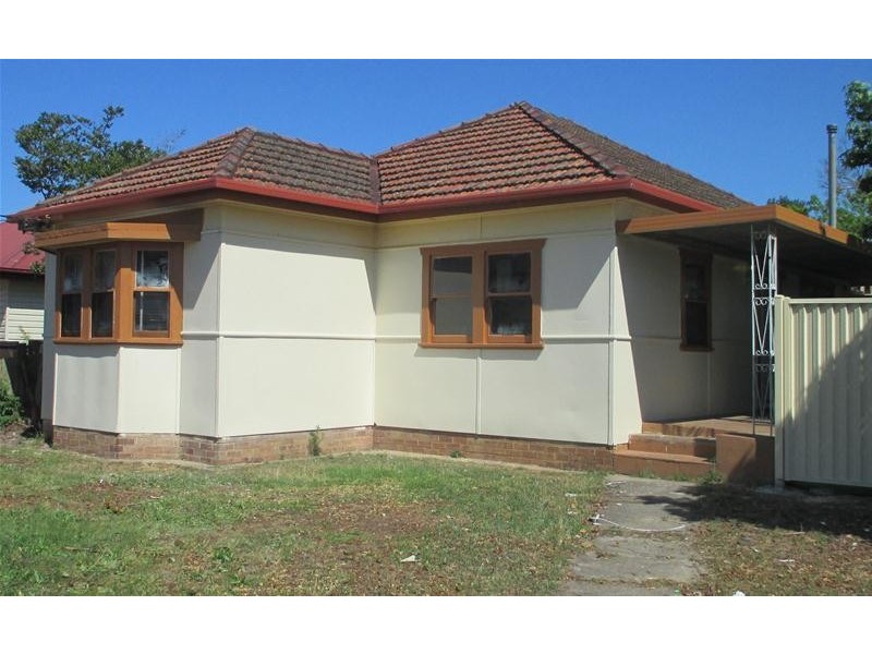 86 Beach Street, Ettalong Beach NSW 2257